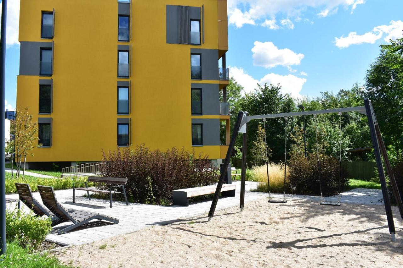 Vh Apartments Telliskivi Tallinn Exteriör bild